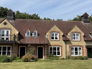 Photo 17- click for photo gallery